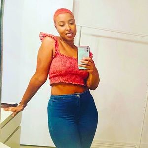 Meet your Posher, Rose